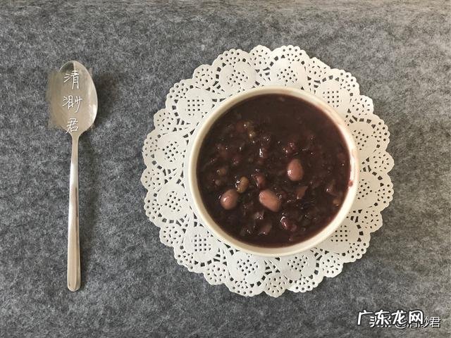 谁能推荐一下八宝粥的配方和熬制方法?