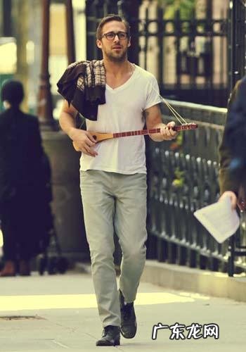 一个30岁男生该如何穿衣打扮?