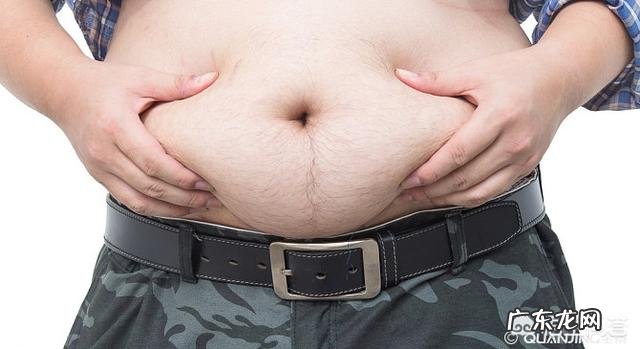 为什么一些男人一到中年就会发福?