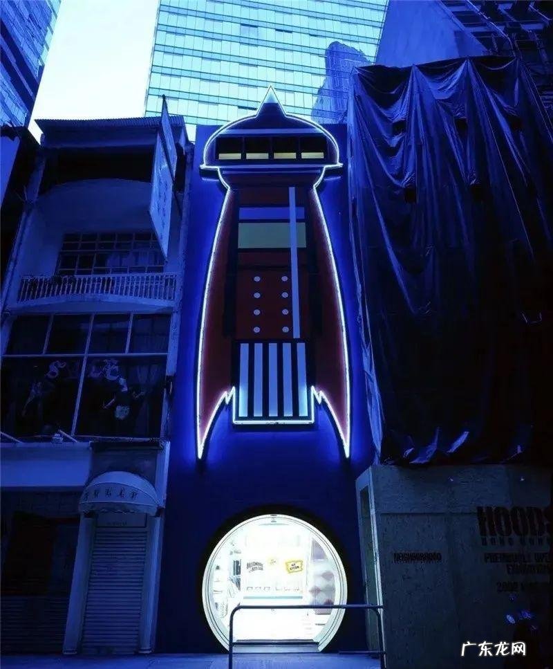 店铺招牌颜色风水 服装店招牌什么颜色最好