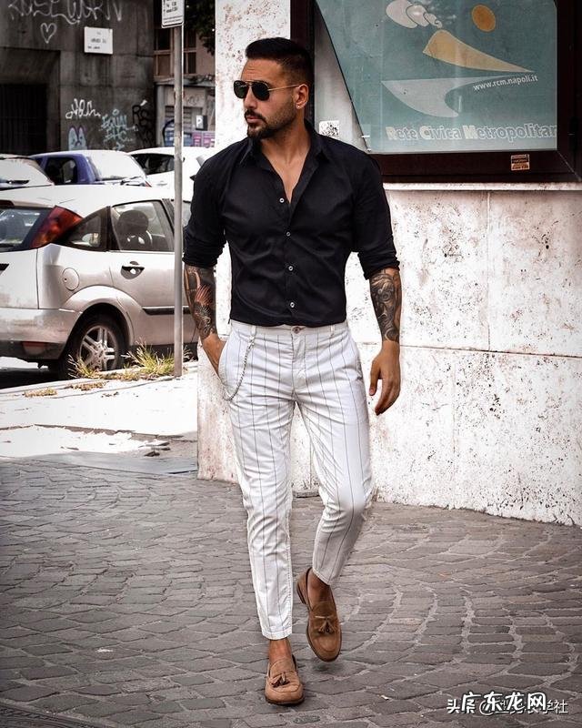 黑色衬衫搭配什么颜色的休闲西裤好看?