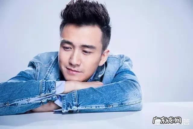 如何看待翟天临为了维护黄晓明甚至扬言要“人肉”网友?