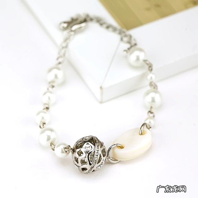 戴转运珠手串真得可以转运吗?