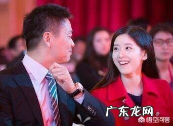 章父否认奶茶妹妹章泽天离婚,你怎么看?