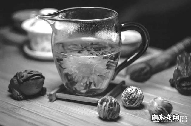 日常生活中,如何进行眼部保养?