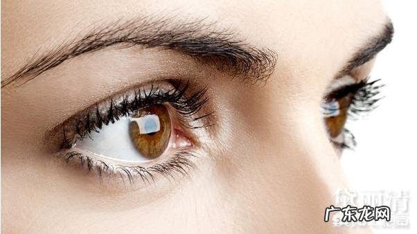 日常生活中，如何进行眼部保养？