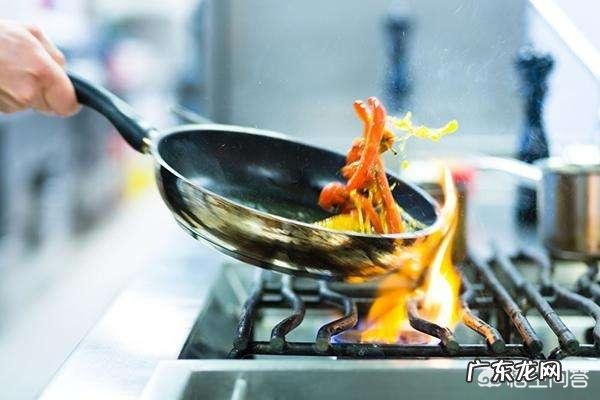 如何避免饮食误区？