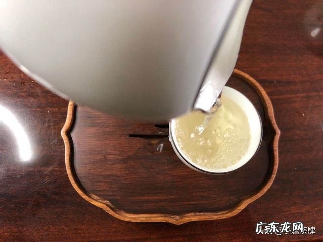 一斤茶有多少泡,怎么挑选茶叶?