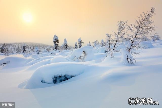包含春夏秋冬的诗词名句有哪些?