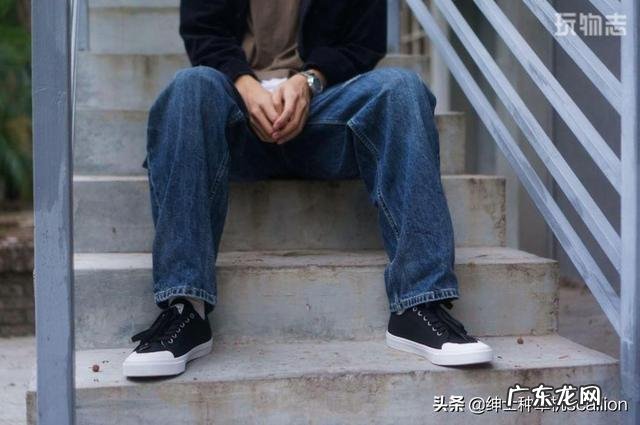 帆布鞋搭配什么裤子好看?