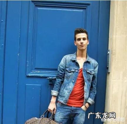 男士夏季T恤搭配技巧有哪些,如何找到最适合自己的色系?