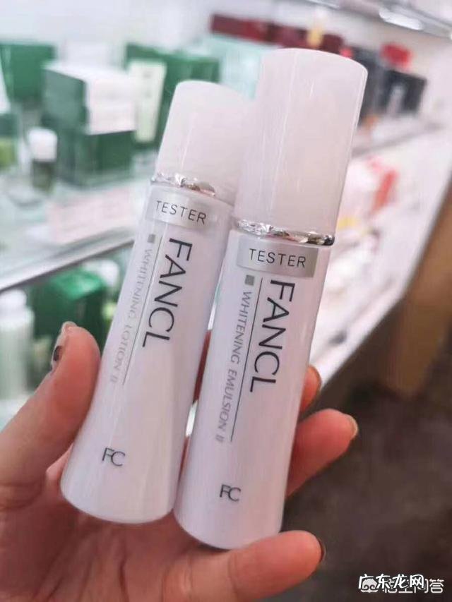 有没有美白的水乳护肤产品推荐?