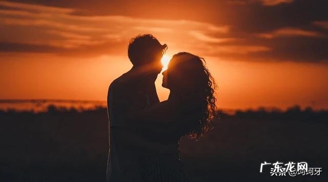 怎么和心动的女生搭讪?