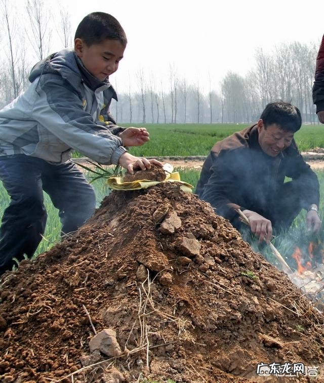 在农村,清明节去上坟时都有哪些说法和禁忌?