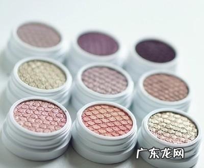 有没有适合大学生面试的口红和眼影盘推荐?