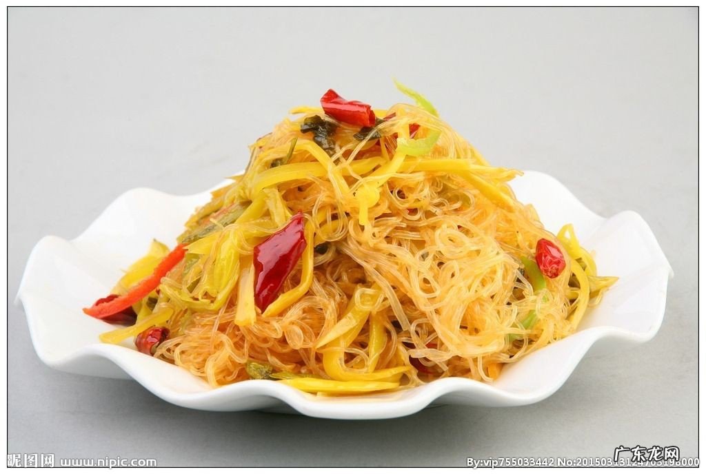 酸菜炒粉丝的做法