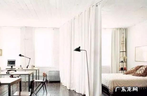 房间洗手间玻璃隔断效果图 洗手间用玻璃隔断风水好不好