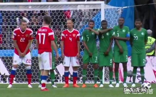 关于18年世界杯第一场东道主俄罗斯VS沙特，你认为谁会赢，为什么？