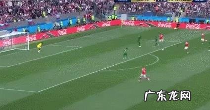 关于18年世界杯第一场东道主俄罗斯VS沙特，你认为谁会赢，为什么？