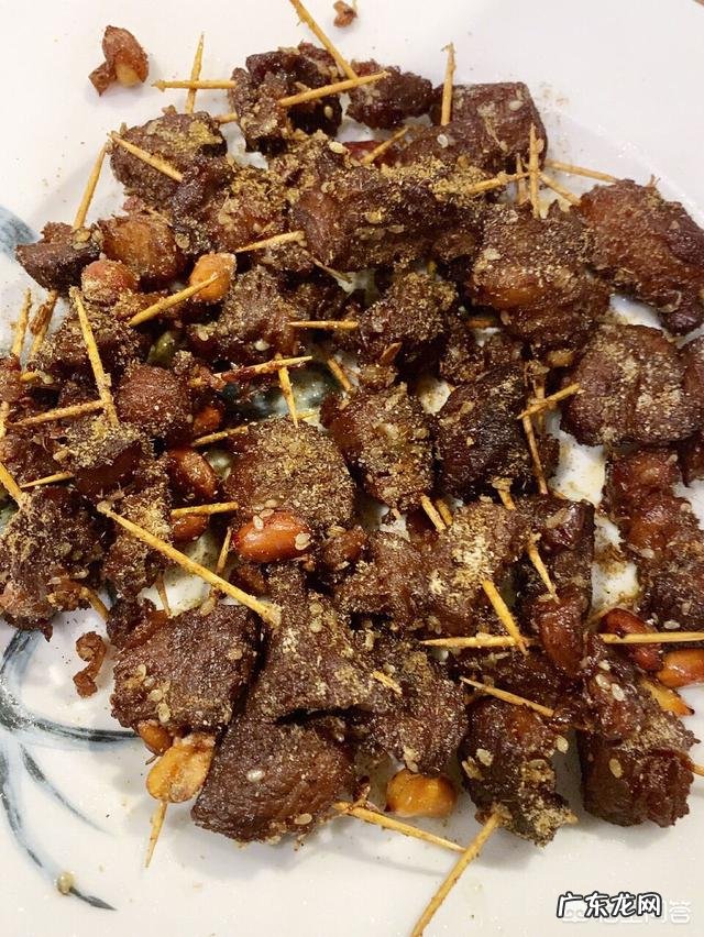 牙签牛肉是怎么做的？