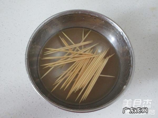 牙签牛肉是怎么做的?