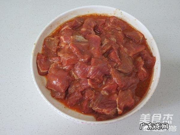 牙签牛肉是怎么做的?