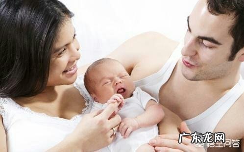 新生儿刚出生一周左右，需要注意哪些事项？