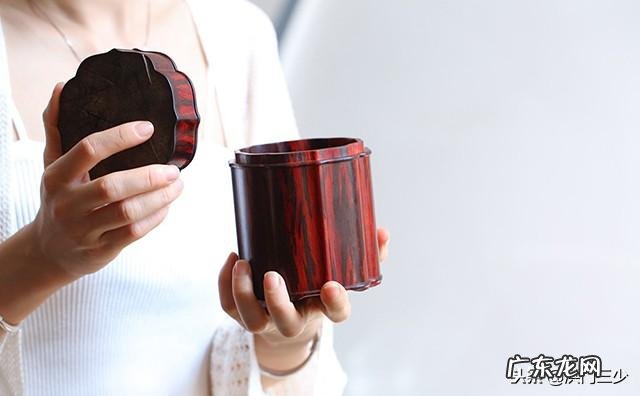 小叶紫檀风水柱要不要剥皮好的