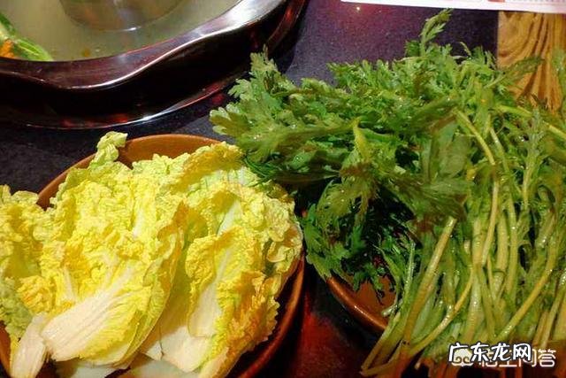 茼蒿被称为“皇帝菜”,有什么历史缘故吗?茼蒿有哪些好的吃法?