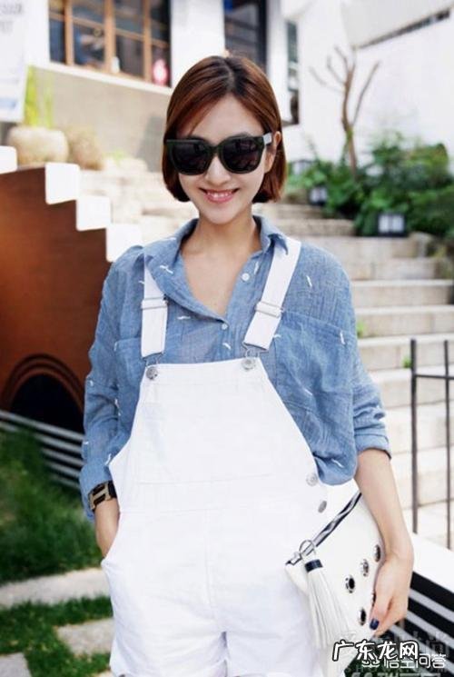 牛仔蓝衬衫怎么搭配更好看?