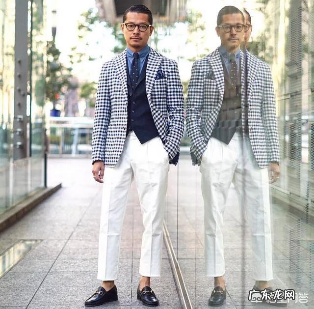 牛仔蓝衬衫怎么搭配更好看?