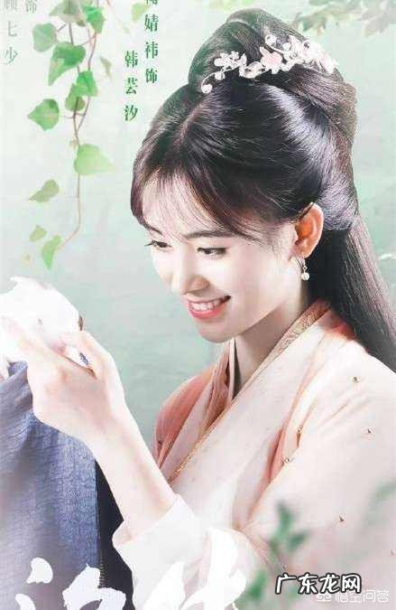 如何通过化妆减龄?