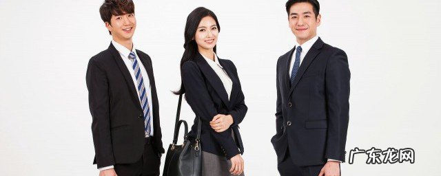 秋款西装外套穿搭