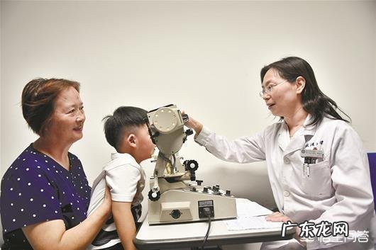 儿童近视，去医院检查后为假性近视是怎么回事？该怎么办？