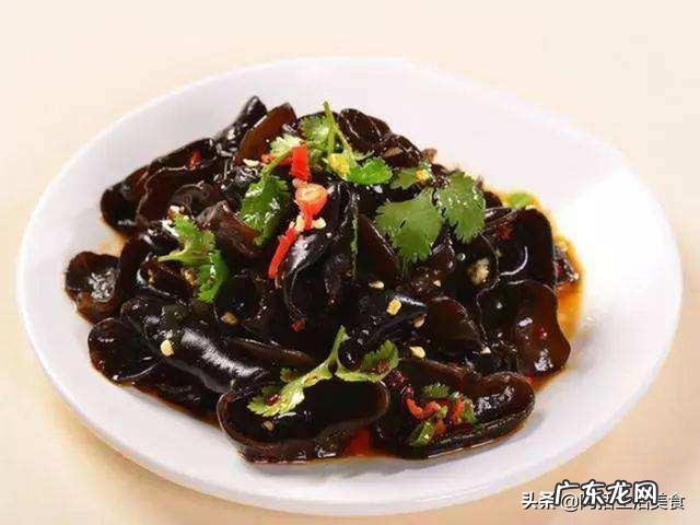新鲜木耳要怎么处理才能保存,怎么才能吃?