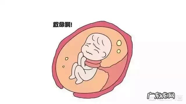 胎儿出现脐带绕颈,跟孕妇睡觉姿势有关吗?