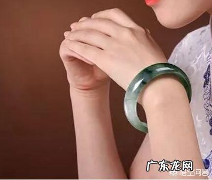 哪些人不宜戴翡翠?