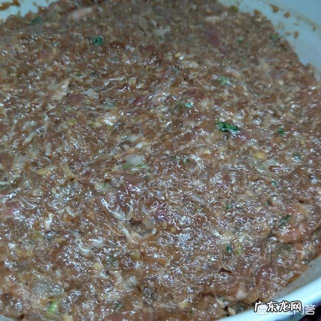 羊肉饺子怎么调馅？