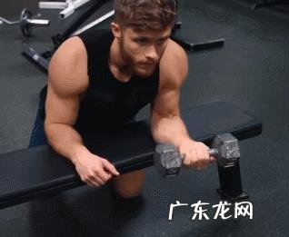 如何把手臂练粗壮,像美队那样?