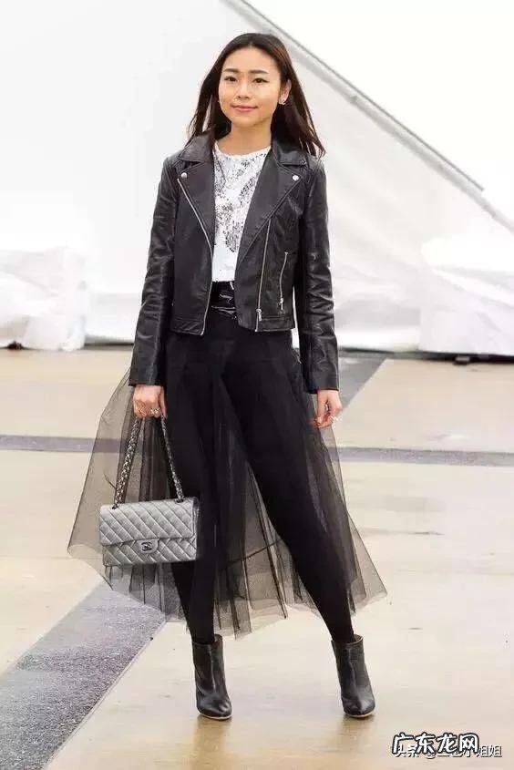 黑色白色纱裙怎么配好看?