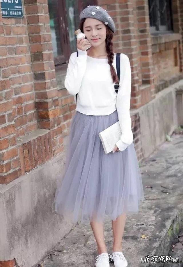 黑色白色纱裙怎么配好看？