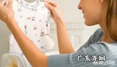 宝宝的衣服应该怎么洗比较好,有什么要注意的吗?