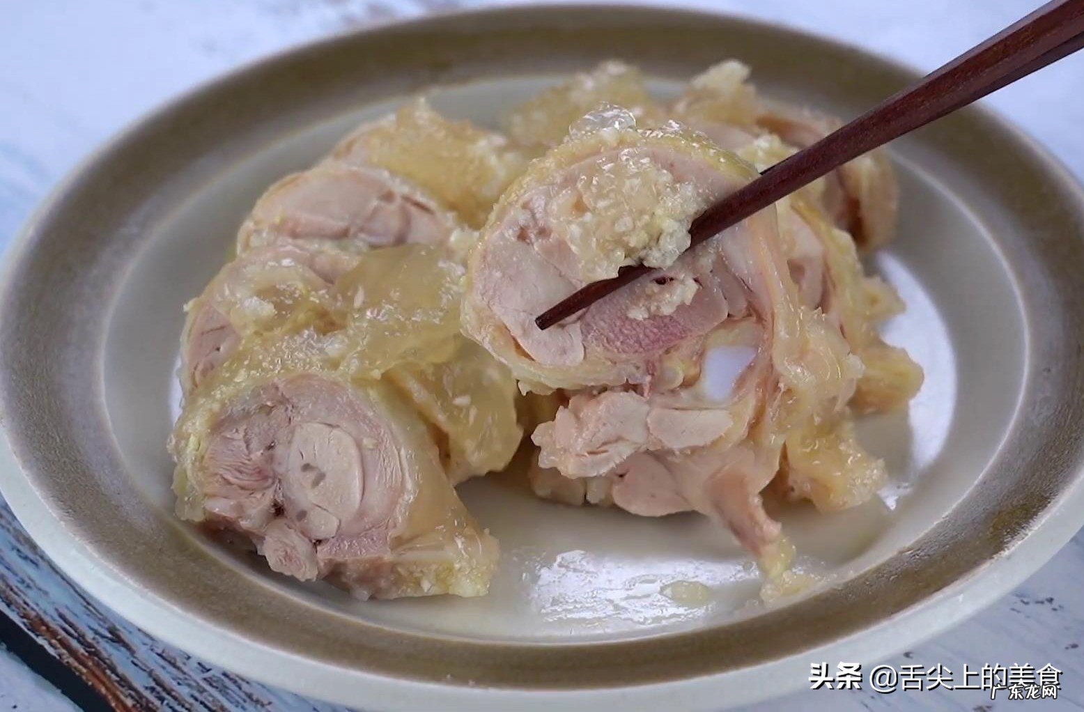 家庭版蒸鸡的做法,原汁原味,四种水晶鸡,四种不同的美味 清蒸鸡用什么品种的鸡