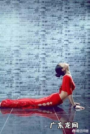 有没有一些专业的基础瑜伽动作可以作为早晚的拉伸?