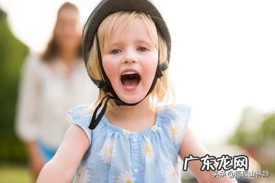 男孩跟女孩应不应该区别教育？为什么？