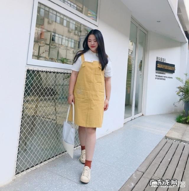 微胖女生怎么穿衣显瘦？