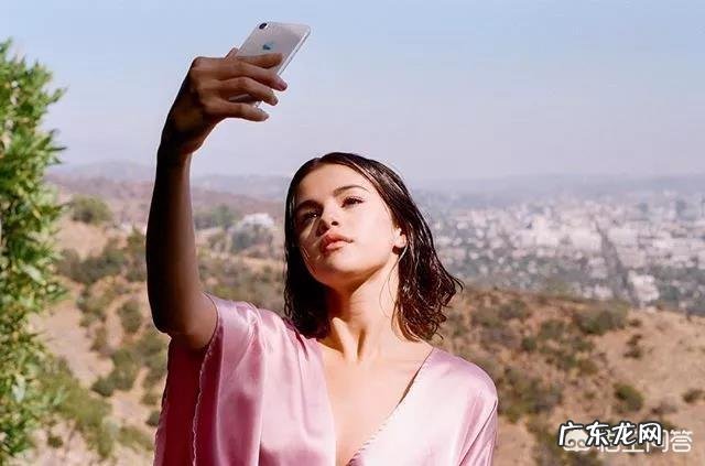 微胖女生怎么穿衣显瘦?