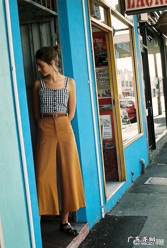 微胖女生怎么穿衣显瘦？