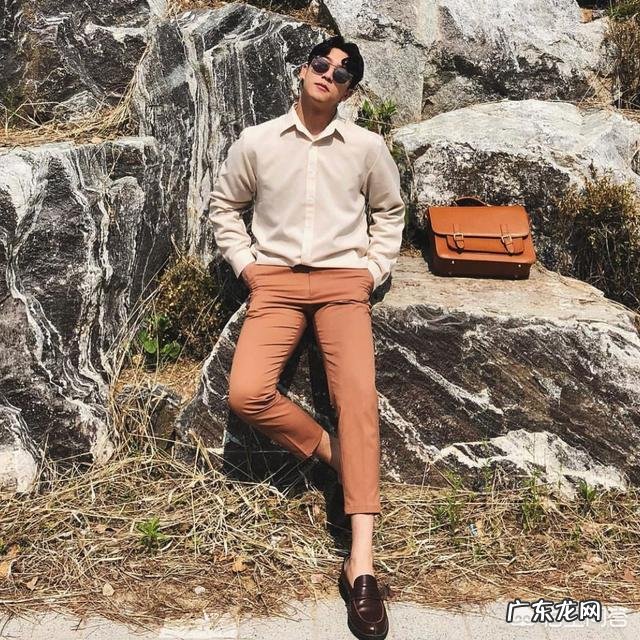男士衬衫怎样搭配时尚?