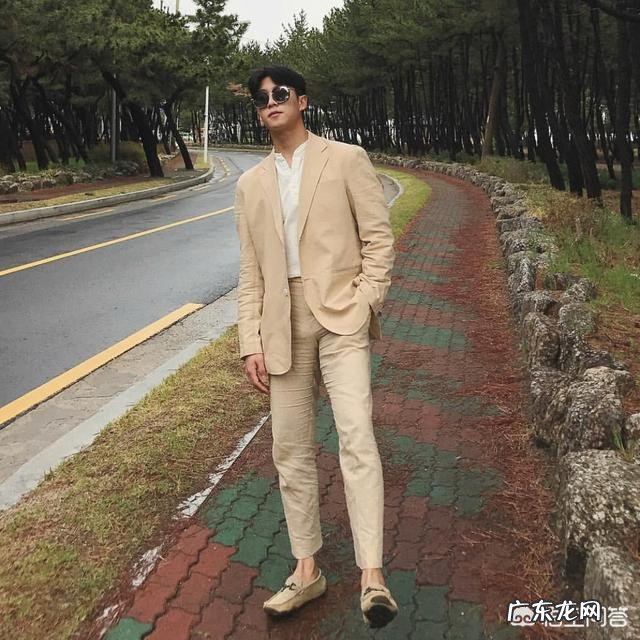 男士衬衫怎样搭配时尚?